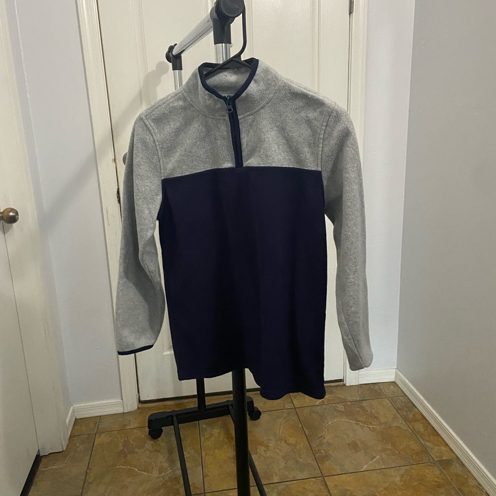 OshKosh boys fleece 3/4 zip jacket. Size 14